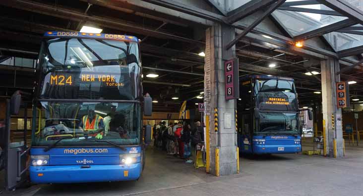 Megabus Van Hool Astromega DD850 & DD42634